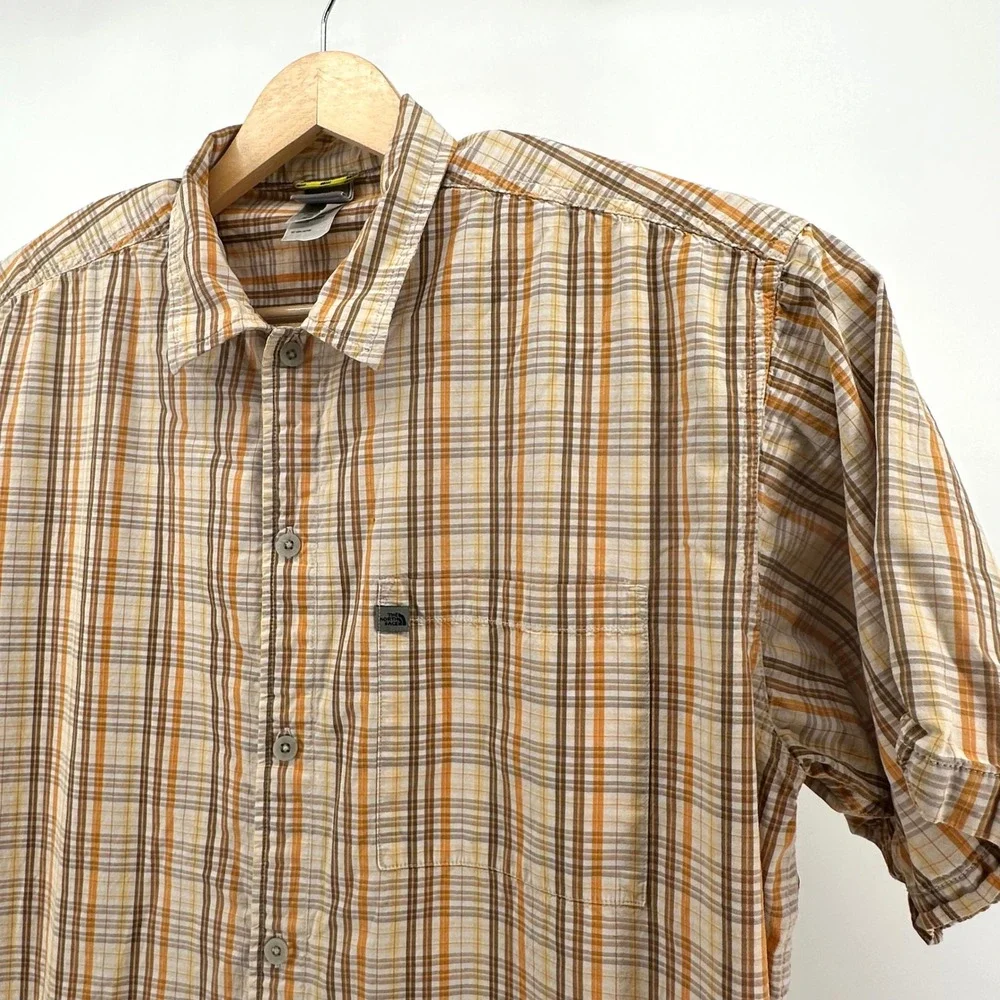 The North Face A5 Series Mens XL Plaid Short Sleeve Button Down Shirt Brown AYC6